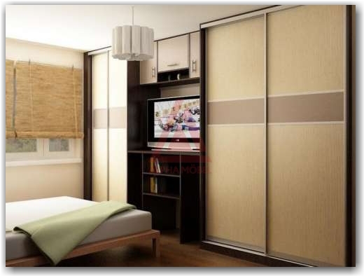 wardrobe-in-the-bedroom[1]