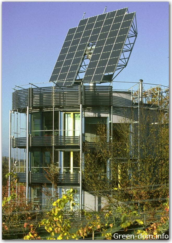 Heliotrop-Freiburg-solnechnaya-batareya